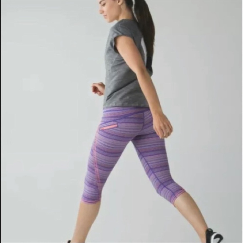 Lululemon Cropped Purple Striped Leggings Athletic - Picture 3 of 12